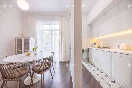 3к.75м2 Центр (Госпром, ул. Юры Зойфера 7, м. Научная) 128890 Харьков