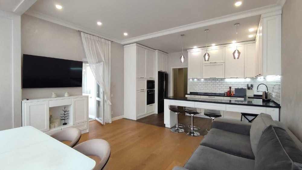 3-комнатная с дизайнерским ремонтом на Вильямса Odesa - photo 2