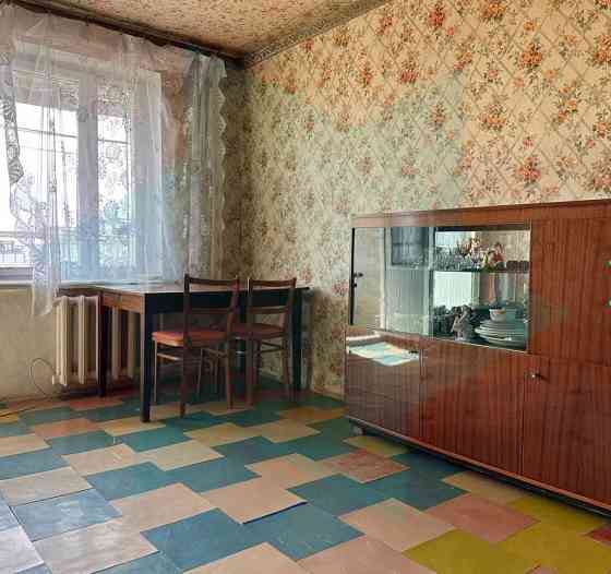 Продам квартиру на Тополе Днепр