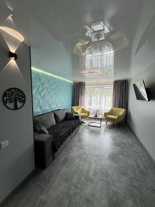 Продается 3 комнатная в центре, возле семьи Дружківка - зображення 1