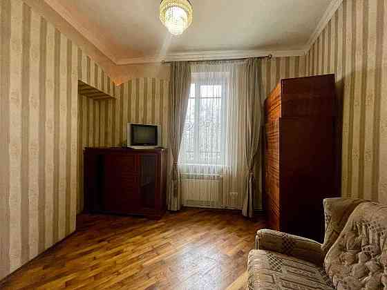 Продаж 3 кім. квартири вул. Остряниці (бічна вул. Б.Хмельницького) Львов