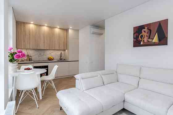 Продаж 1кімн. кв.вул.Незалежності, 19а  Брюховичі Брюховичі