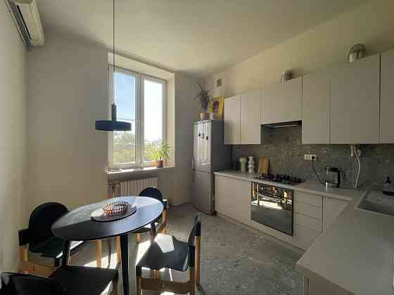 Квартира с ремотном. Центр, Дерибасовская, сталинка Odesa