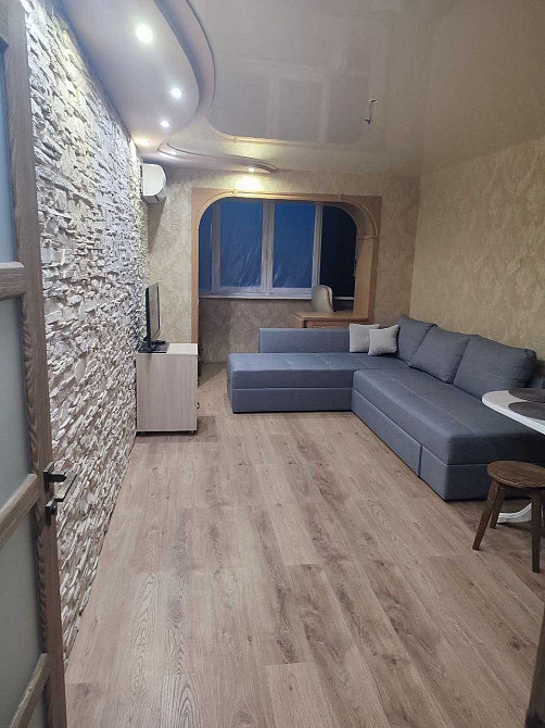 ЭКСКЛЮЗИВ! Продам 2-хком. кв. 51 м. кв. недалеко от м Дворец Спорта Харьков - изображение 1