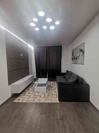 Продам 3 комн. квартиру на 5 микрорайоне с АГО и ремонтом Каменское (Запорожская обл.)