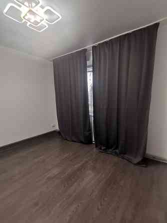 Продам 3 комн. квартиру на 5 микрорайоне с АГО и ремонтом Каменское (Запорожская обл.)