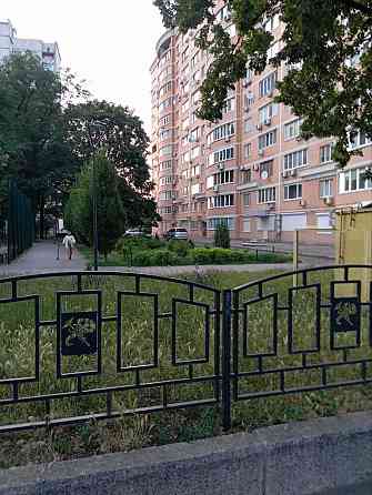 Продам свою 3-к кв. в доме бизнес класс,  Х. Гора, ул. Подлесная Харьков