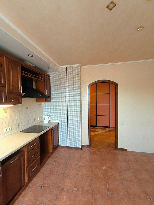 Продам свою 3-к кв. в доме бизнес класс,  Х. Гора, ул. Подлесная Харьков - изображение 6