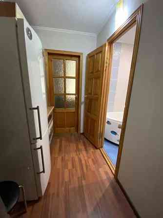 Продам 1комн.гостинку проспект Науки,метро Ботанический сад.Космическ Харьков