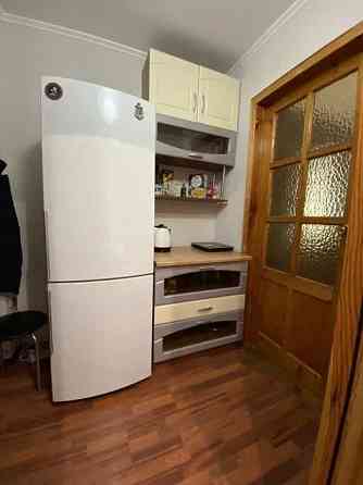 Продам 1комн.гостинку проспект Науки,метро Ботанический сад.Космическ Харьков