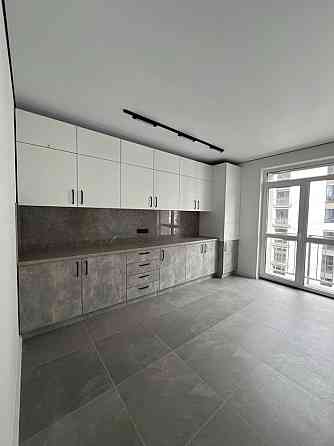 Продаю готову 1-к квартиру з  ремонтом в новобудові Крихівці