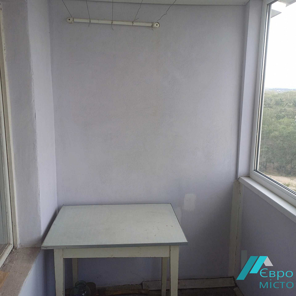 продам  затишну 2 кімнатну квартиру на Південному мкрні Запоріжжя - зображення 4