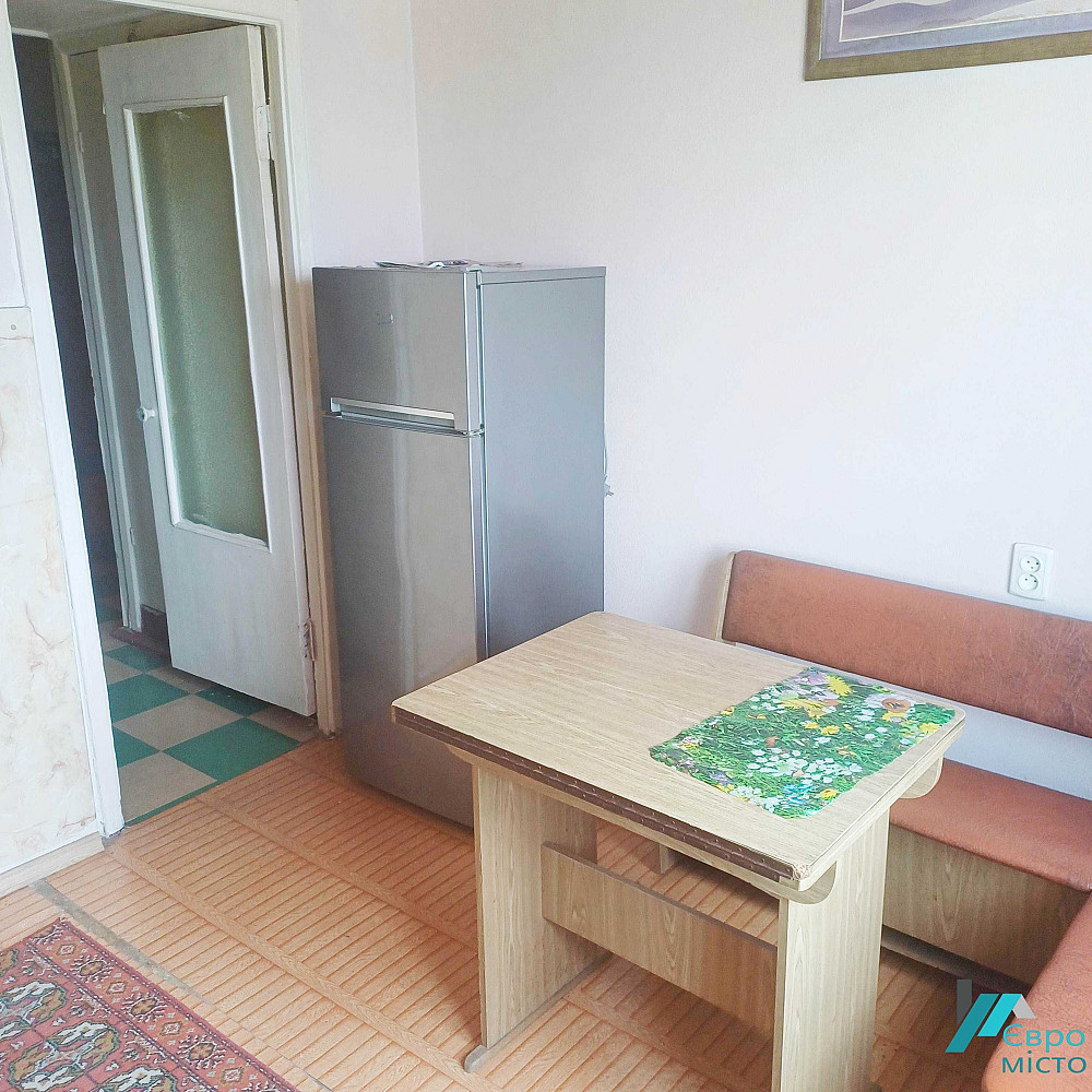 продам  затишну 2 кімнатну квартиру на Південному мкрні Запоріжжя - зображення 7