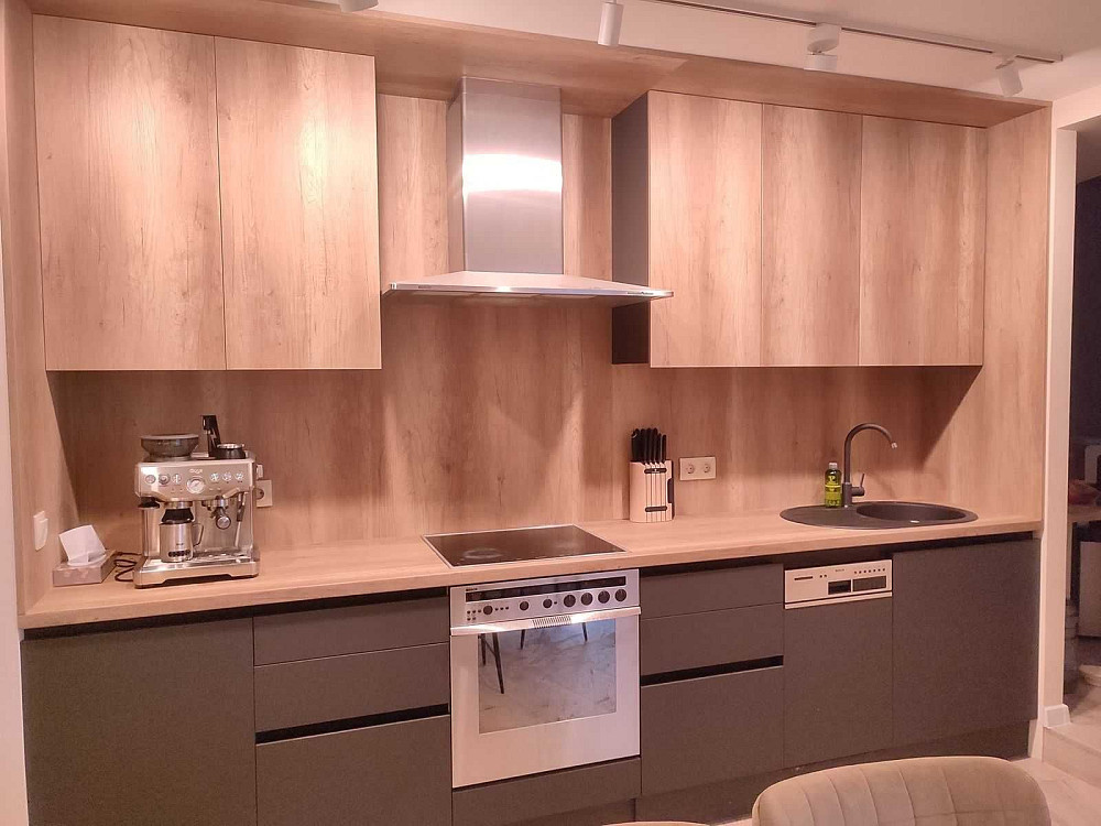 Просторная 3-комнатная квартира в центре Киева — ул. Шелковичная, 20 Київ - зображення 3