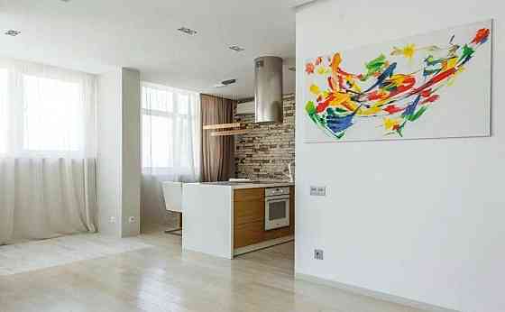 Продаж 3-х.кімнатна Євроремонт  ЖК Паркові озера Дарниця Київ