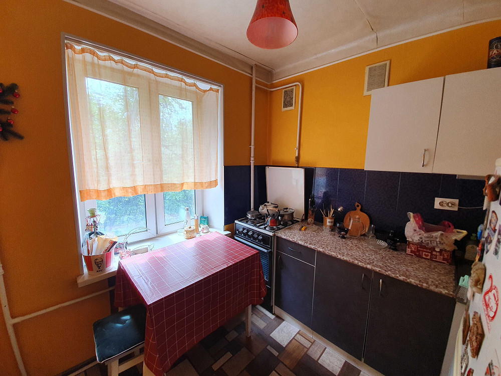 Звіринецька/Либідьська метро, бульв Міхновського 8 (Дружби Народів) Київ - зображення 1