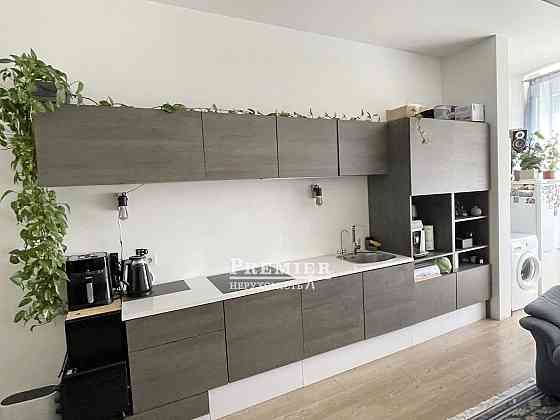 1-но комнатная квартира/ парк Победы/ Боковой вид Моря! Odesa