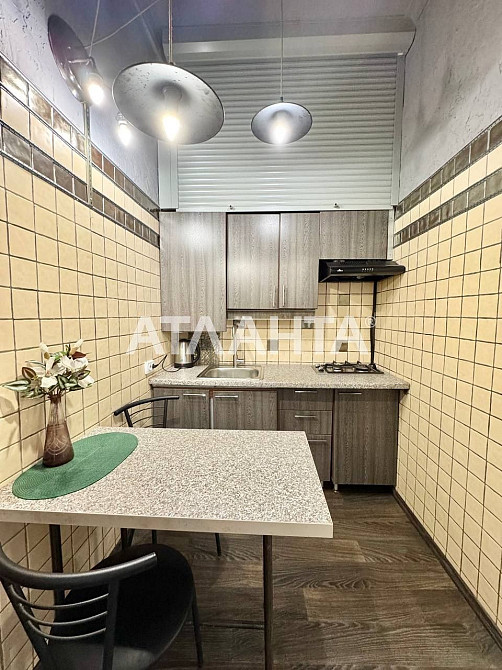 Продам 2 комн. квартиру на ул.Гоголя  с террасой во дворе Odesa - photo 4