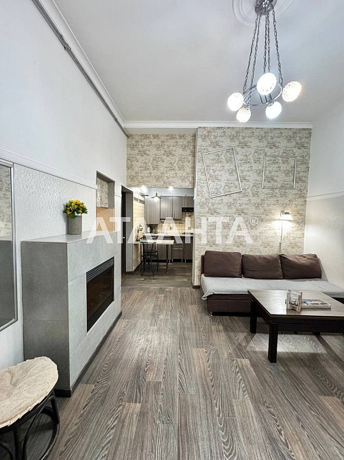 Продам 2 комн. квартиру на ул.Гоголя  с террасой во дворе Odesa - photo 1