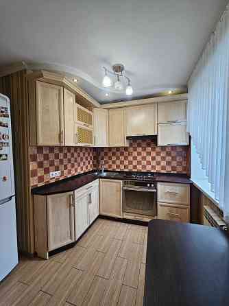 № 13553 - 3 к. квартира, Центр, К.Острозьких, 5/5 пов., цегла Житомир