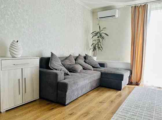 ДУЖЕ КЛАСНА Євро 2кк - 42м2 / Мінімальне оформлення Чайки (Київська обл.)