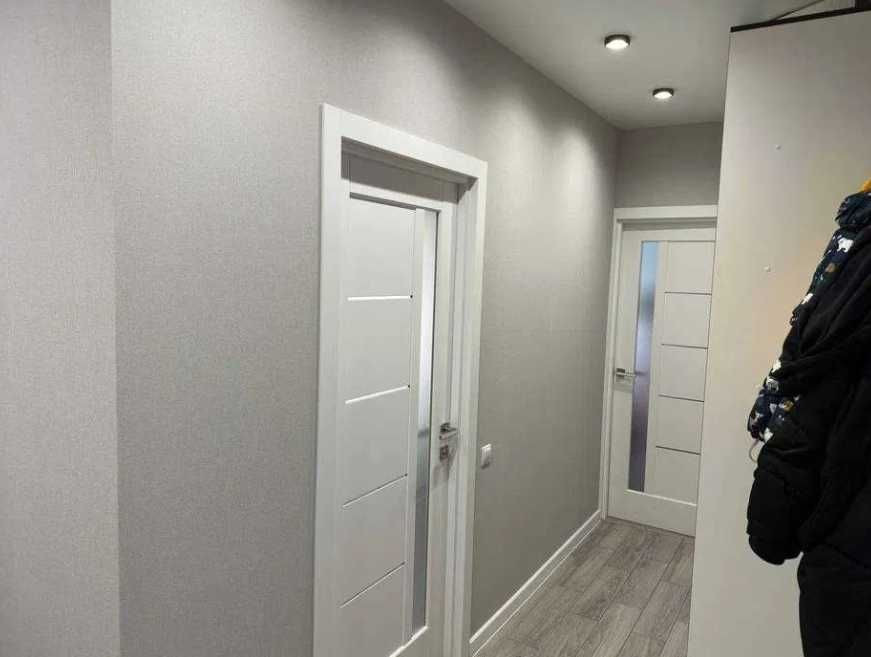 Продам 2 комн кв ЖК Мира 1 Евроремонт 2 этаж мебель техника OA Харьков - изображение 2