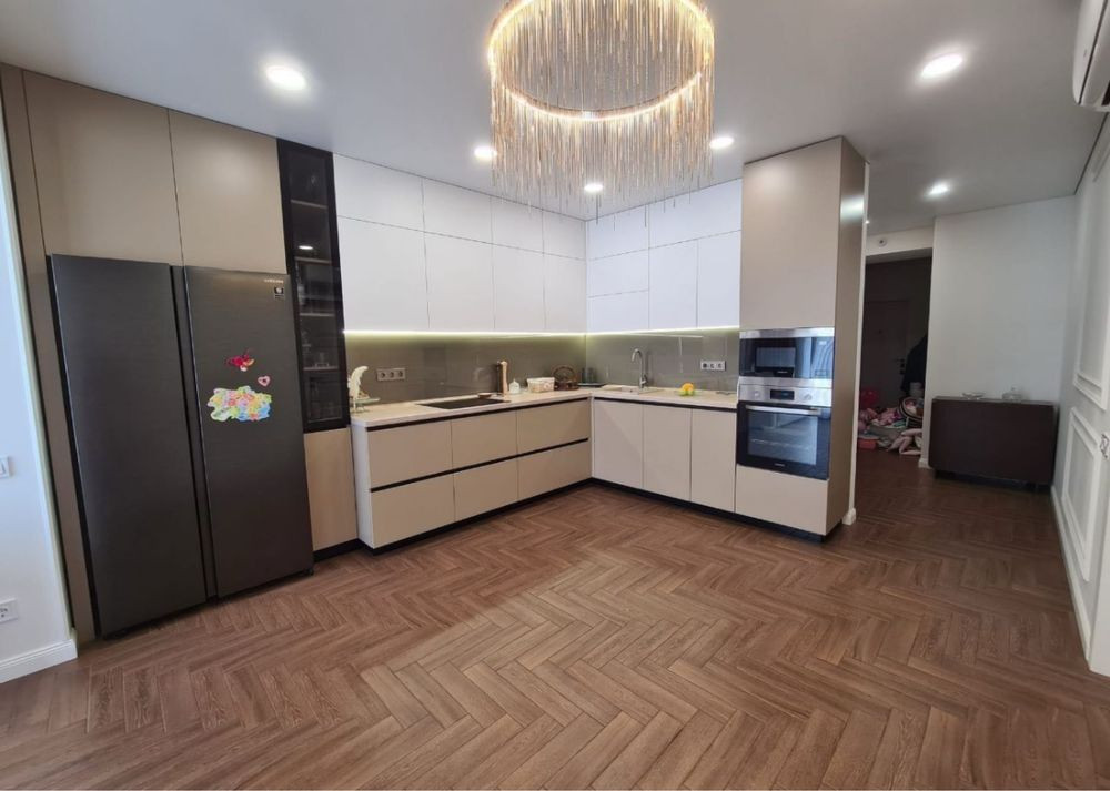 Продам стильную квартиру в ЖК Плехановский метро Спортивная Харьков - изображение 1