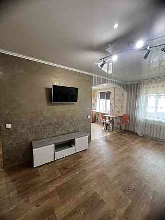 Продажа 2х ком кв, на 98 квартале ( ул Ярослава Мудрого) Кривой Рог