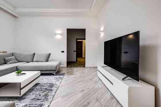 Терміново! Продаж 3 кімнатна квартира вул. Дорошенка Львов