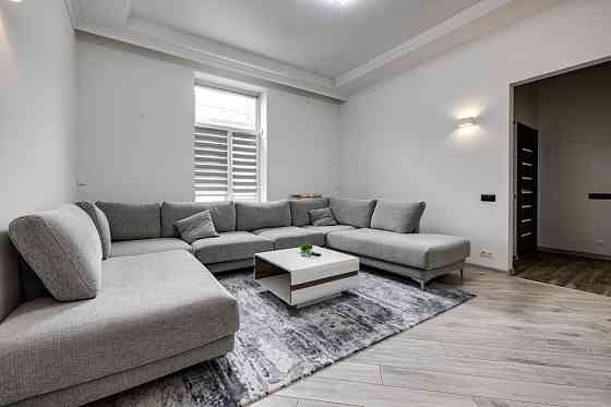 Терміново! Продаж 3 кімнатна квартира вул. Дорошенка Львов