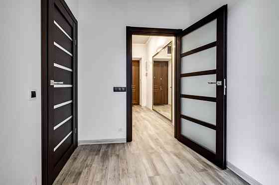 Терміново! Продаж 3 кімнатна квартира вул. Дорошенка Львов