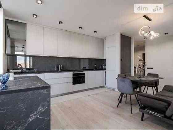 Продаж квартири 68м в ЖК Севен   Дніпровська Набережна 18а  Осокорки Київ