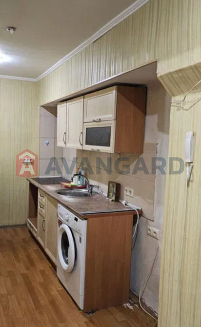 Недорого! Тепла 2-кімнатна в гуртожитку, приватизована – все окремо! Черкассы - изображение 1