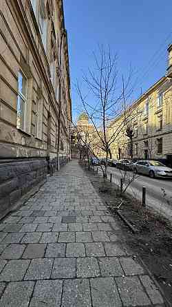 Продам 3к квартиру! Центр!Оперний!Краківський базар!Форум! Львов