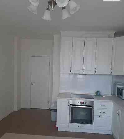 Поселок Котовского. ЖК Янтарный. 3 комн. 93 м. Ремонт. Иличанка