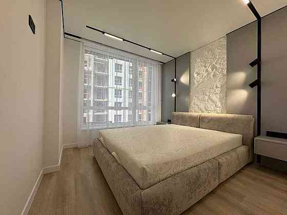 Дизайнерська однокімнатна в якісному Жк, газ, низький поверх,ТЕРМІНОВО Івано-Франківськ