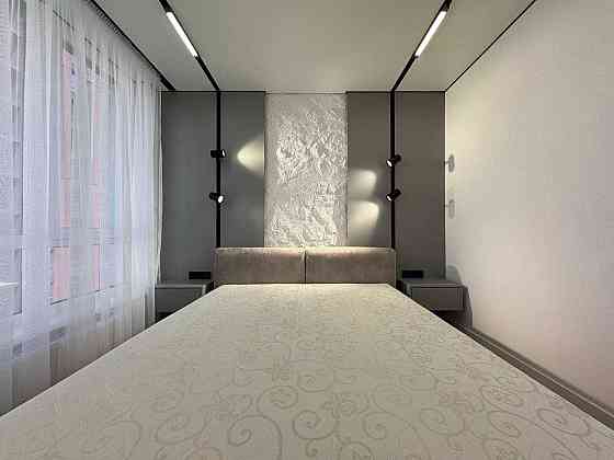 Дизайнерська однокімнатна в якісному Жк, газ, низький поверх,ТЕРМІНОВО Івано-Франківськ