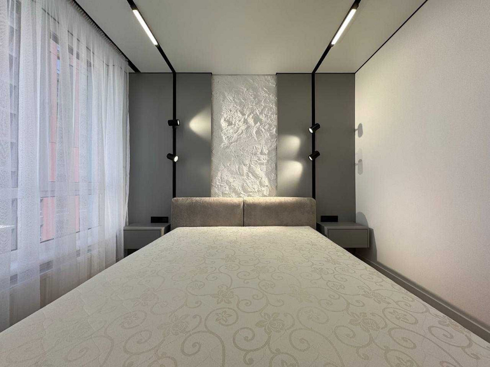 Дизайнерська однокімнатна в якісному Жк, газ, низький поверх,ТЕРМІНОВО Івано-Франківськ - зображення 3