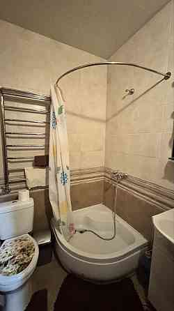 Продам 1 к.кв в центре 2 этаж Чугуев