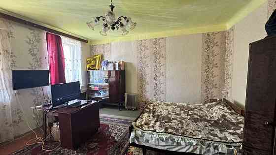 Продам 1 к.кв в центре 2 этаж Чугуев