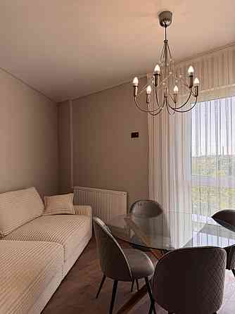 Продаж великої 1,5 кімнатної. 49 м.кв. Новобудова Ужгород