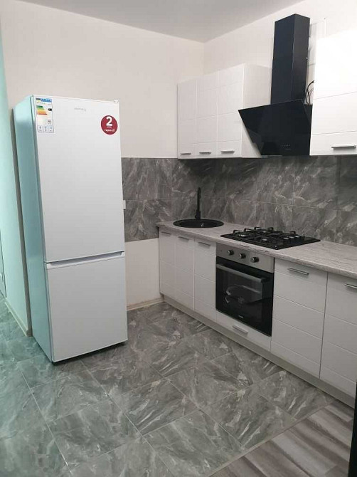 АВТОН ОТОПЛЕНИЕ! ЖК Лазурный! Центр Рынок! Продам 1К студию 46 м2 Харьков - изображение 5