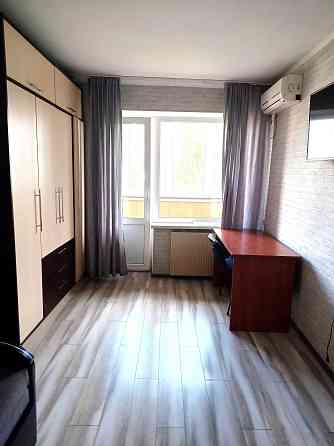 Продам 1 к 28 кв Коперника 10 ремонт меблі техніка ЦЕНТР метро Киев