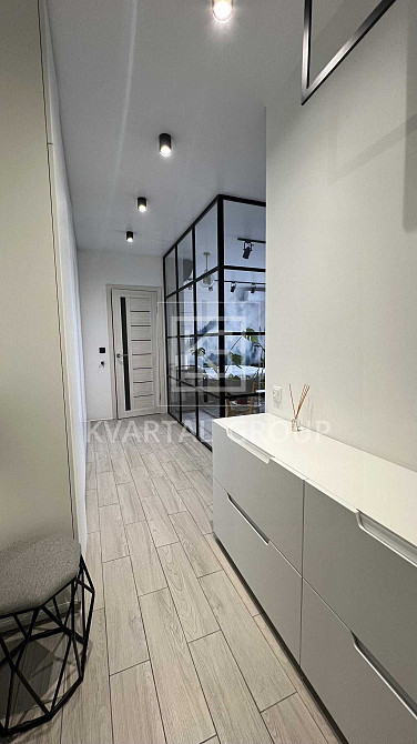 Видова ЄВРО двокімнатна квартира! Парк Дубки! Дизайнерський ремонт! Ирпень - изображение 7