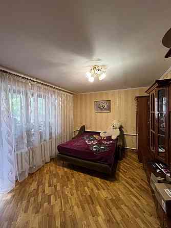 Продам двухкімнатну квартиру в селищі Сад Сад