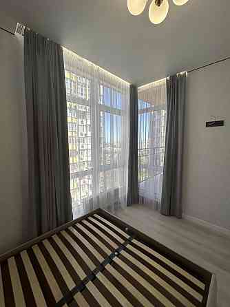 Трехкомнатная квартира с ремонтом в Кадоре на Краснова Odesa