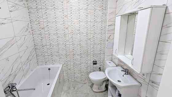 1-кімнатна, р-н Екватора,з ремонтом,меблями,технікою. Чудовий вигляд! Ровно