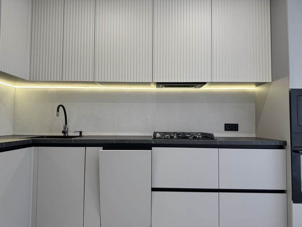 ТЕРМІНОВО! 1.5 кімнати з дизайнерським ремонтом за вигідною ціною! Івано-Франківськ - зображення 4