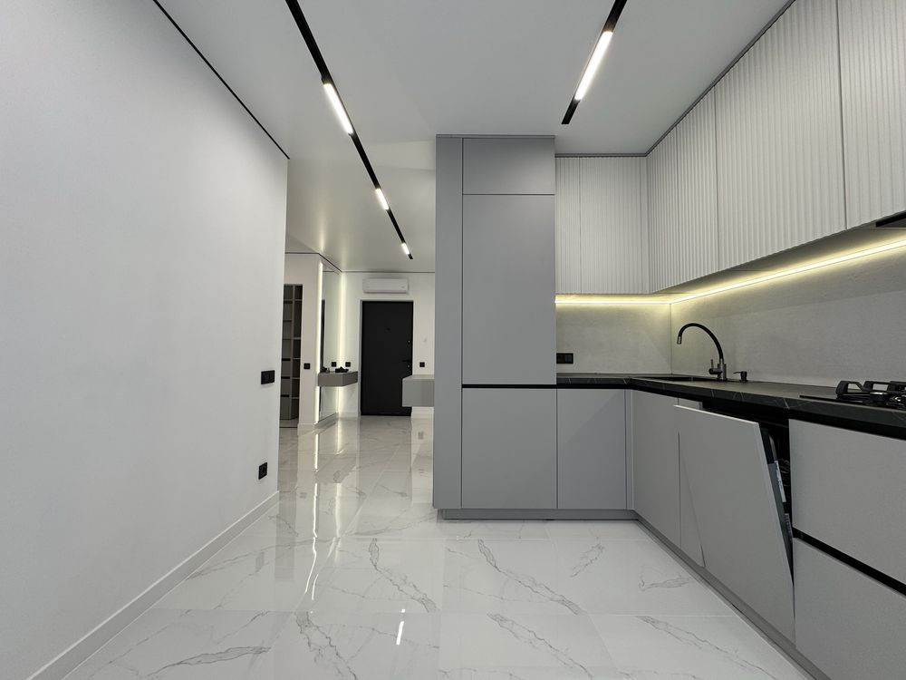 ТЕРМІНОВО! 1.5 кімнати з дизайнерським ремонтом за вигідною ціною! Івано-Франківськ - зображення 5