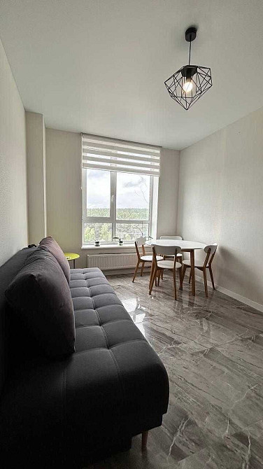 КЛАСНА ВЕЛИКА Євро 2кк - 42м2 /Мінімальне оформлення Ирпень - изображение 1